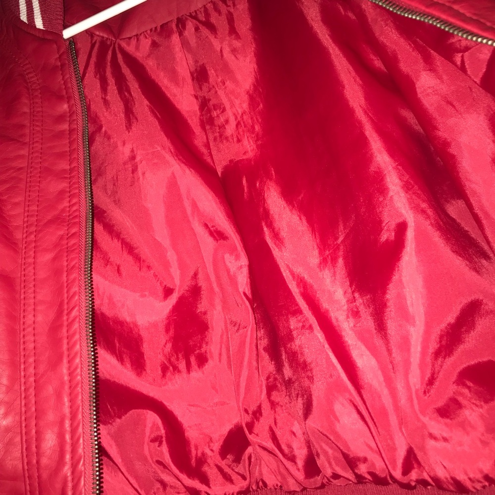 Jacket - Picture 3 of 6
